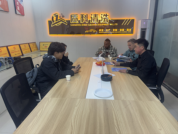 Zhike Technology Holds In-depth Talks with Nigerian Customers, L3-100 Pro Intelligent Car Washer Opens New Opportunities for China-Africa Cooperation